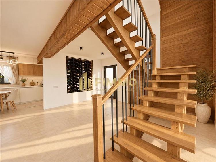 Casă individuală cu 4 camere cu Teren 450 Mp în Periferie