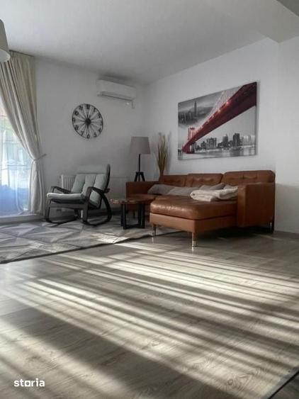 Casă cu 4 camere cu Teren 200 Mp în Central