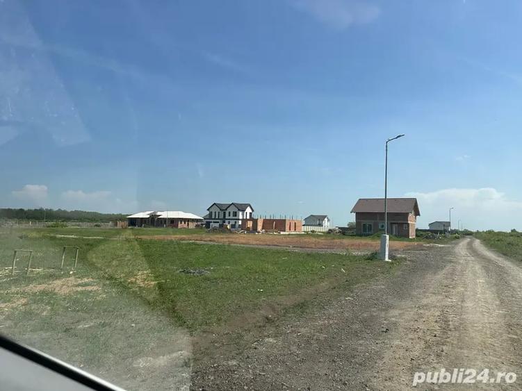 Teren de 503 mp, în Moșnița Veche