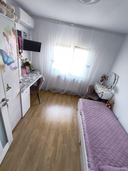 Apartament cu 2 camere decomandat în Șagului