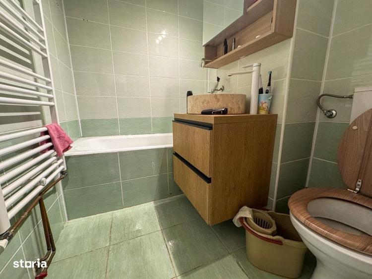 Apartament cu 3 camere decomandat în Zorilor