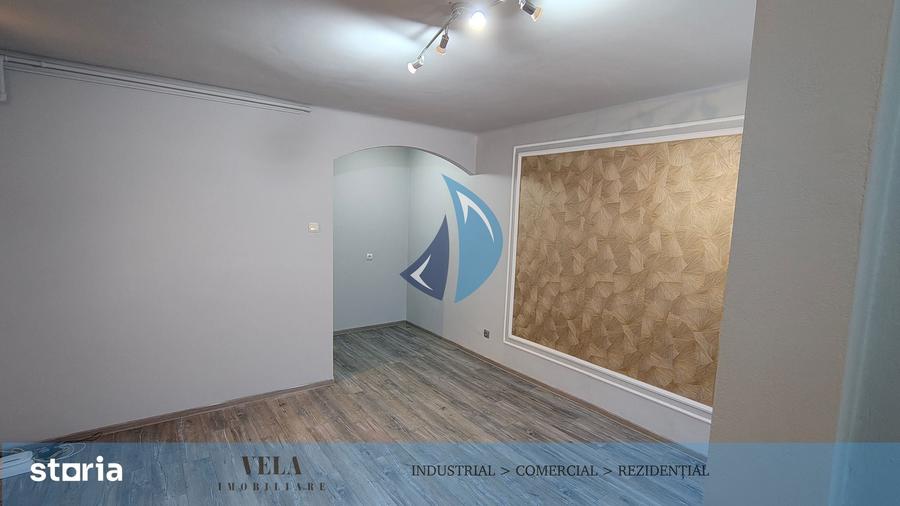 Spațiu comercial, de 25 mp, în Central