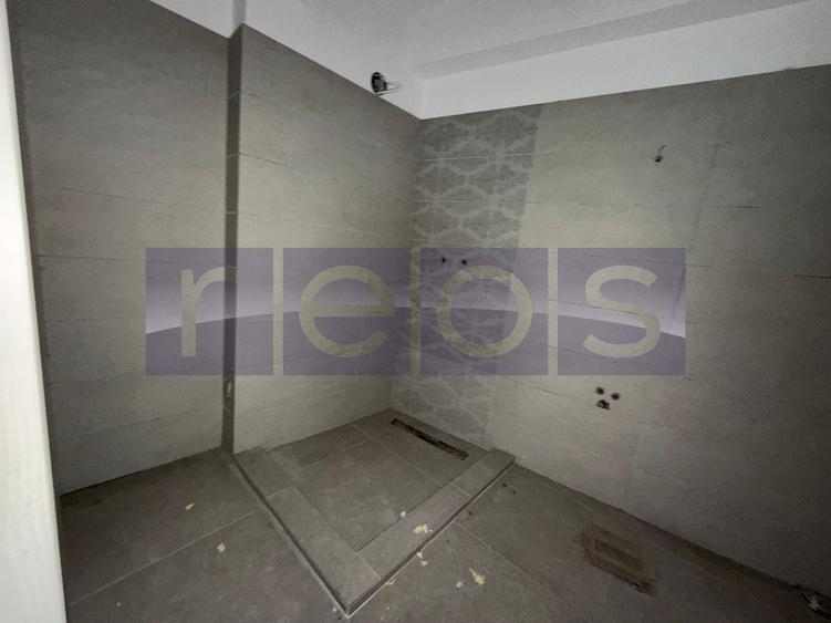 Casă individuală cu 14 camere cu Canalizare în Vitan