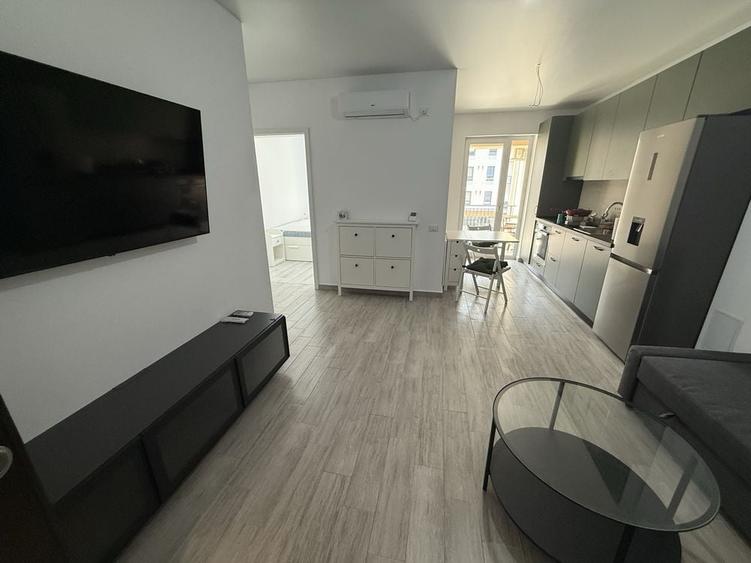 Inchiriere apartament tip studio, bloc nou, prima inchiriere, loc de parcare inclus - 1