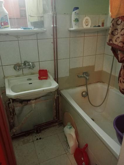 Garsonieră nedecomandată în Noua