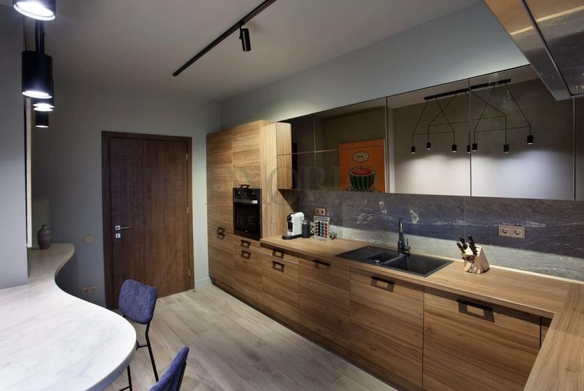 Apartament cu 4 camere, mobilat în Primăverii
