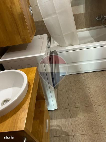 Apartament de inchiriat - 3 camere Bulevardul Stefan cel Mare - 6
