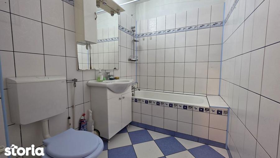 Apartament cu 2 camere decomandat în Crângași