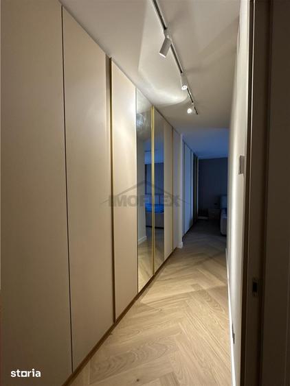 Apartament cu 4 camere în Central