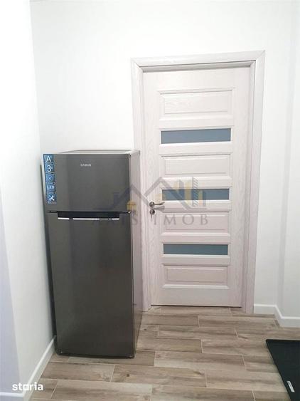 Apartament cu 2 camere decomandat în Micro 3
