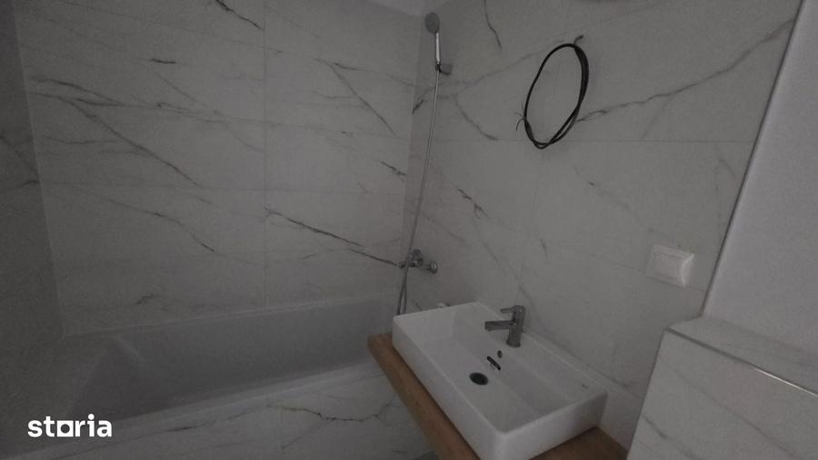 Apartament cu 2 camere în Tei
