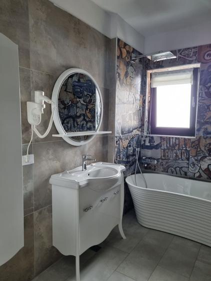 Apartament cu 3 camere decomandat în Bogdănești