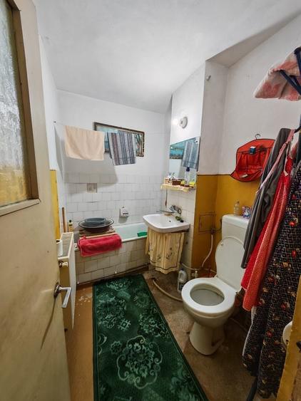 Garsonieră decomandată în Central
