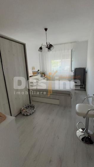 Apartament cu 2 camere decomandat, mobilat în Central