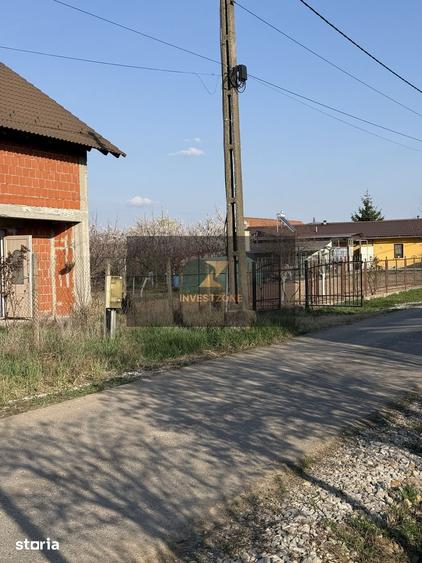 Casă cu 6 camere cu Teren 806 Mp în Cetariu