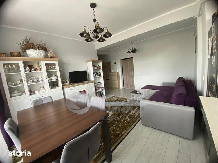 Apartament cu 3 camere în Valea Lupului