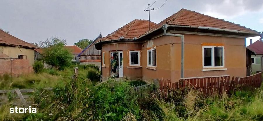 Casă cu 3 camere cu Teren 460 Mp în Nădășelu