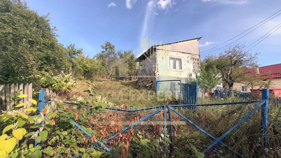 Casă cu 3 camere cu Teren 6660 Mp în Boteni
