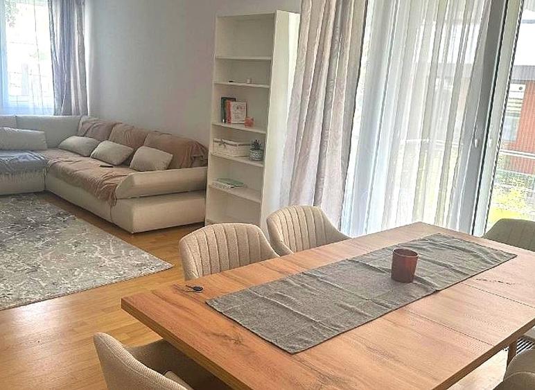Apartament cu 3 camere decomandat, mobilat în Herăstrău