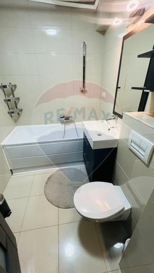 Apartament de inchiriat cu 3 camere  zona Canal 7 - 3