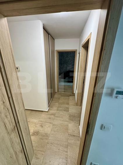 Apartament cu 2 camere decomandat, mobilat în Tractorul