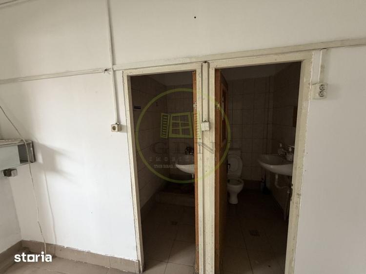 Spațiu comercial, de 307.85 mp, în 1 Mai