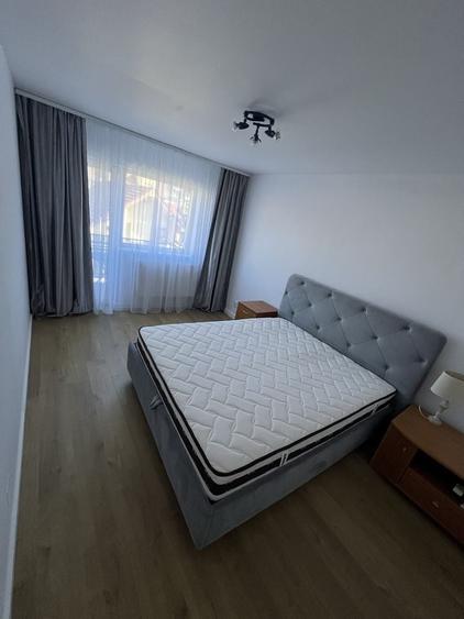 Apartament cu 3 camere în Florești