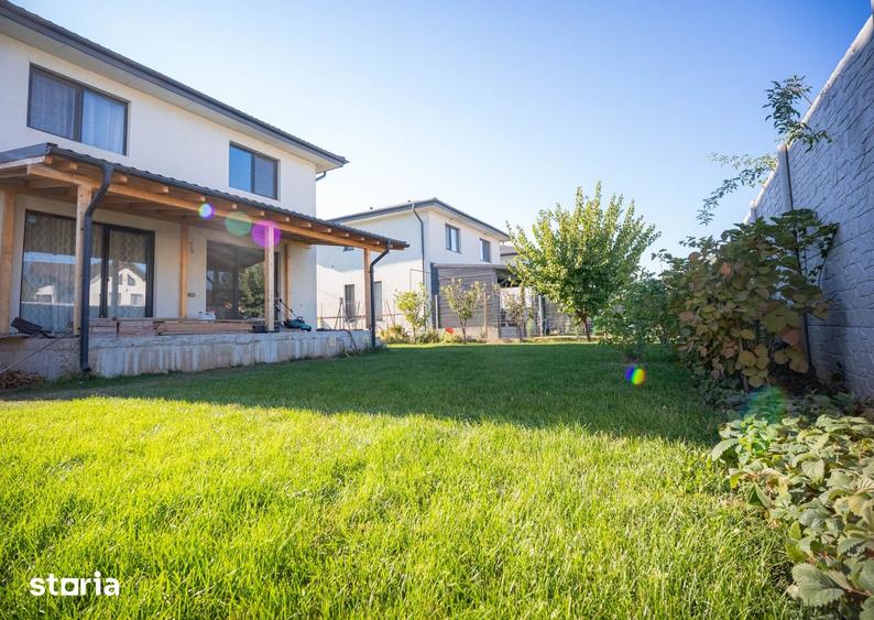 Casă cu 5 camere cu Teren 409 Mp în Berceni