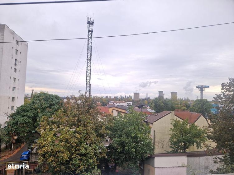 Apartament cu 2 camere decomandat în Sud