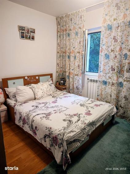 Apartament cu 3 camere decomandat în Inel II
