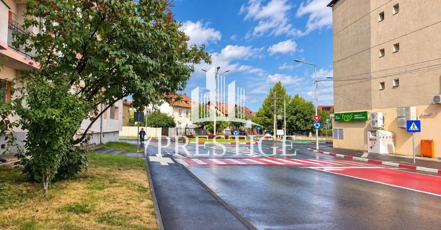 Apartament cu 2 camere decomandat, mobilat în Calea Dumbrăvii