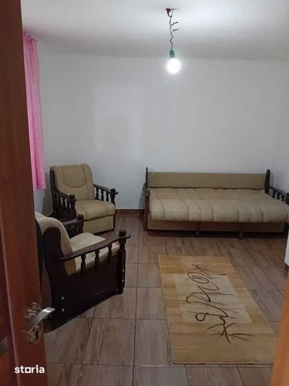 Casă cu 2 camere cu Teren 50 Mp în Tomești