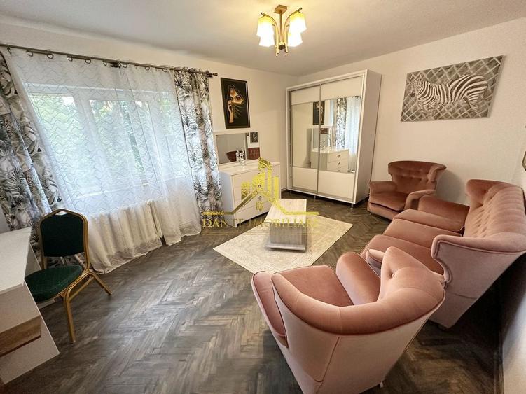 Apartament cu 2 camere decomandat, mobilat în Zorilor