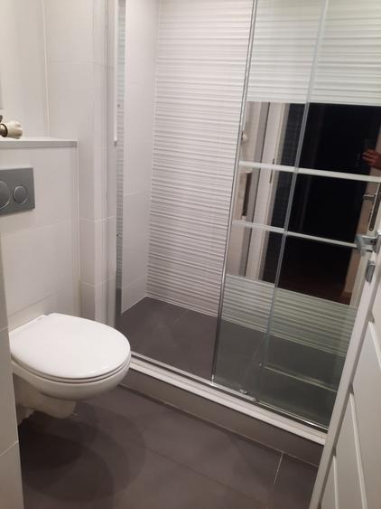 Apartament cu 3 camere decomandat în Decebal
