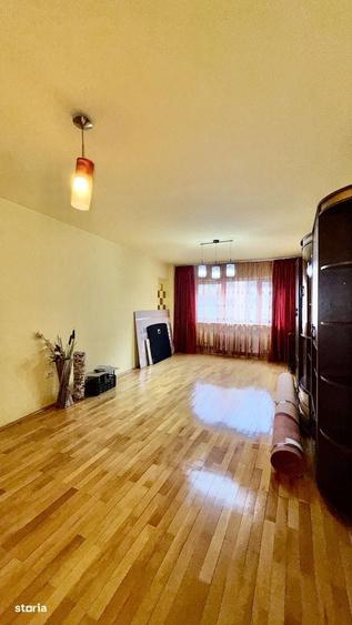 Apartament cu 4 camere în Ultracentral