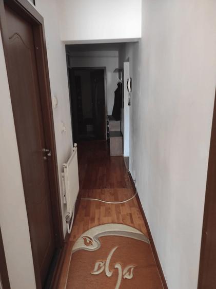 Apartament cu 2 camere decomandat, mobilat în Cug