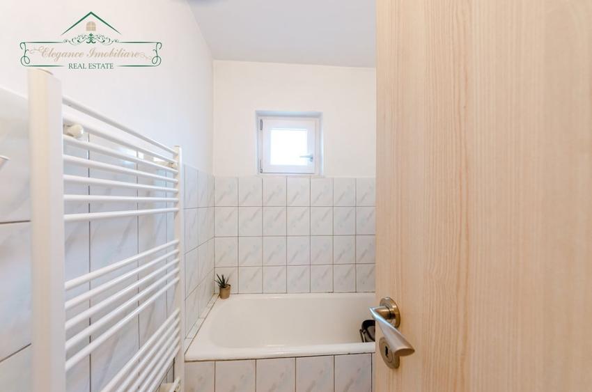 Apartament cu 5 camere decomandat, mobilat în Aurel Vlaicu