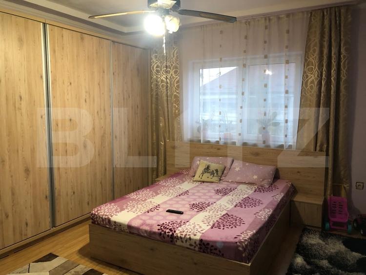 Casă individuală cu 5 camere cu Garaj în Nord