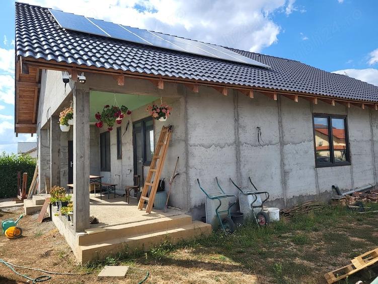 Casă cu Teren 646 Mp în Livada de Bihor