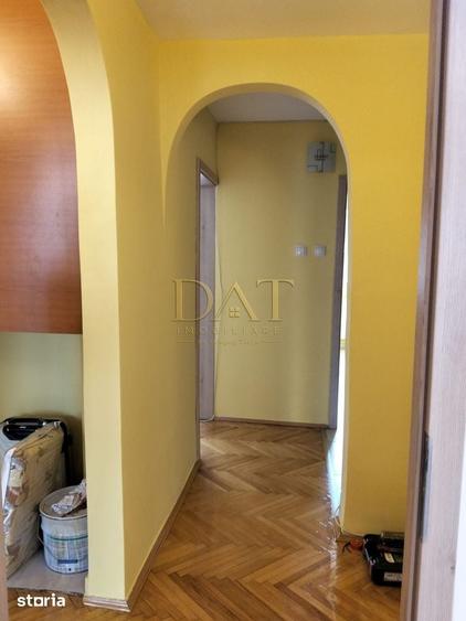 Apartament cu 3 camere în Mărăști