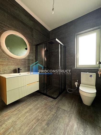 Duplex cu 4 camere cu Canalizare în Dumbrăvița