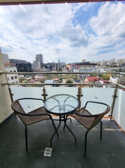 Apartament cu 2 camere decomandat în Centru Civic