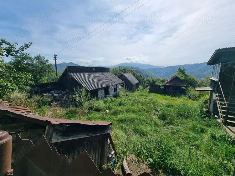 Casa de locuit si teren