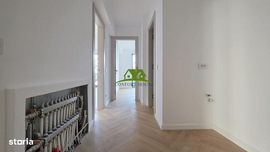 Apartament cu 3 camere decomandat în Traian