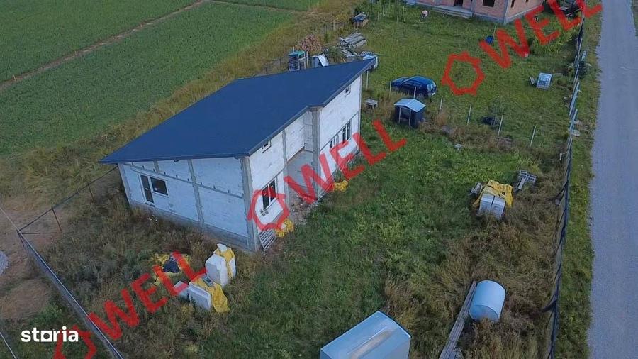 Casă cu 3 camere în Arcuș