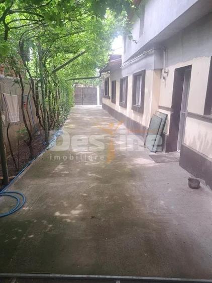 Casă individuală cu 4 camere cu Canalizare în Chiajna