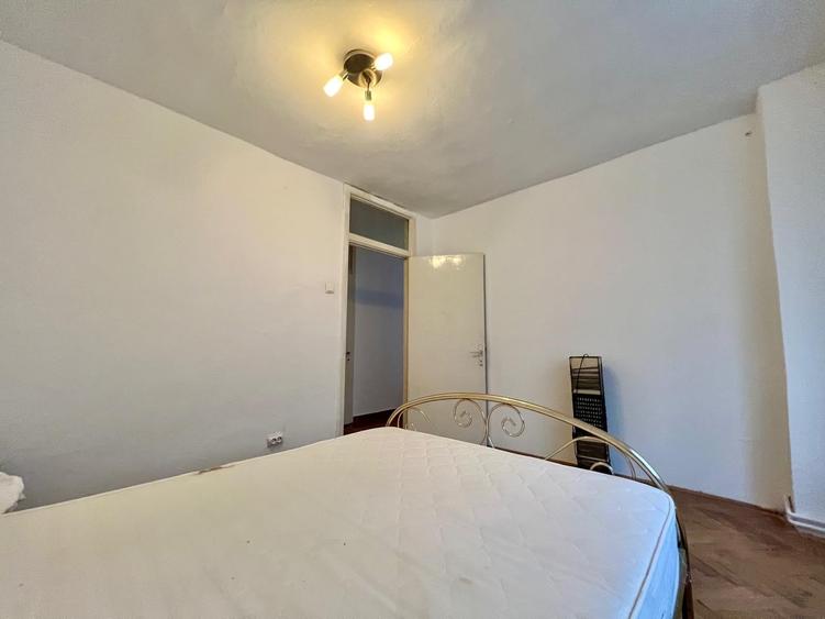 Apartament cu 3 camere decomandat, mobilat în Dacia