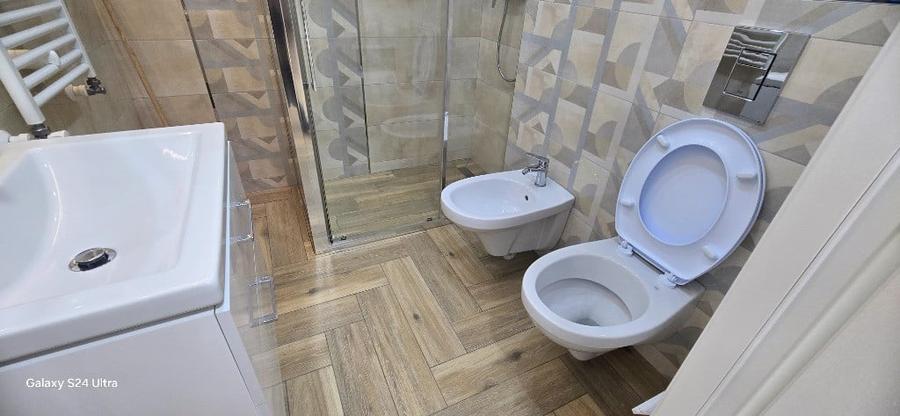 Apartament cu 3 camere decomandat în Ultracentral