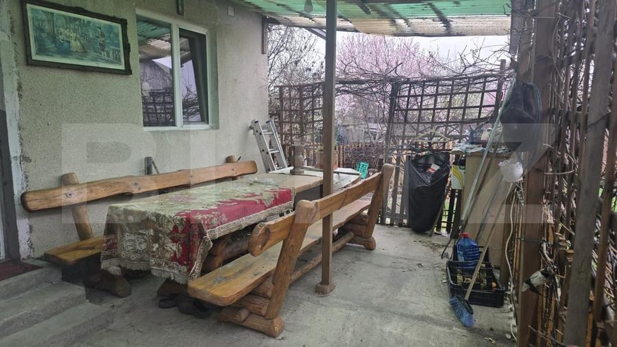 Casă individuală cu 3 camere cu Canalizare în Livada
