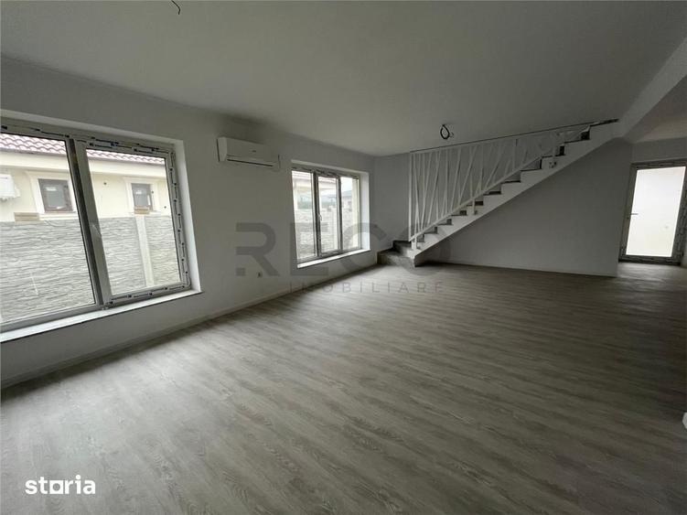 Casă cu 4 camere cu Teren 440 Mp în Nufărul